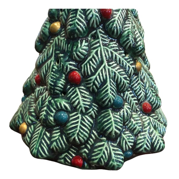 Avon Holiday Vintage Avon Ceramic Christmas Tree Fragrance Uses Wax